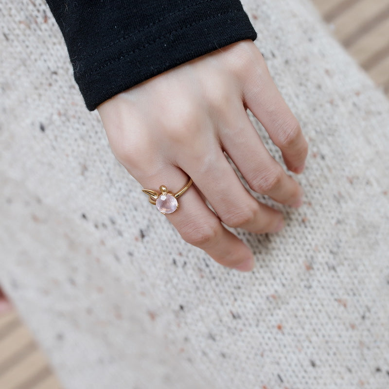 Rose Quartz Rabbit Ring — 925 Silver with Gold Plating