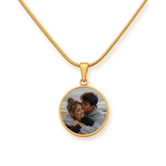 The Keepsake — Personalized Photo Necklace